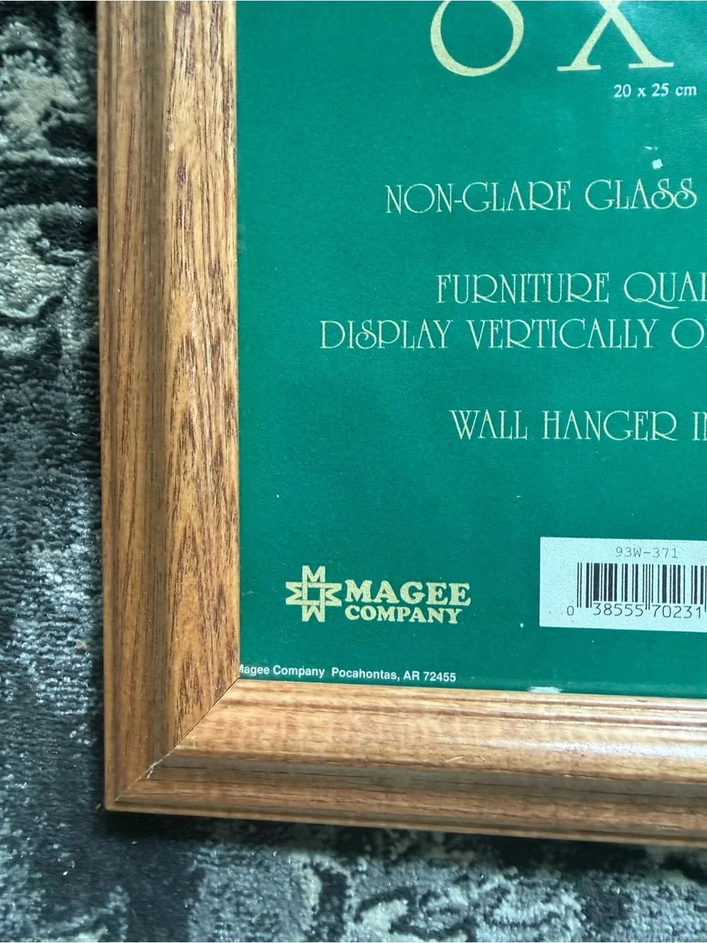 Vtg Solid Oak 8x10” Wood Easel Back Tabletop Desktop Picture Photo Frame